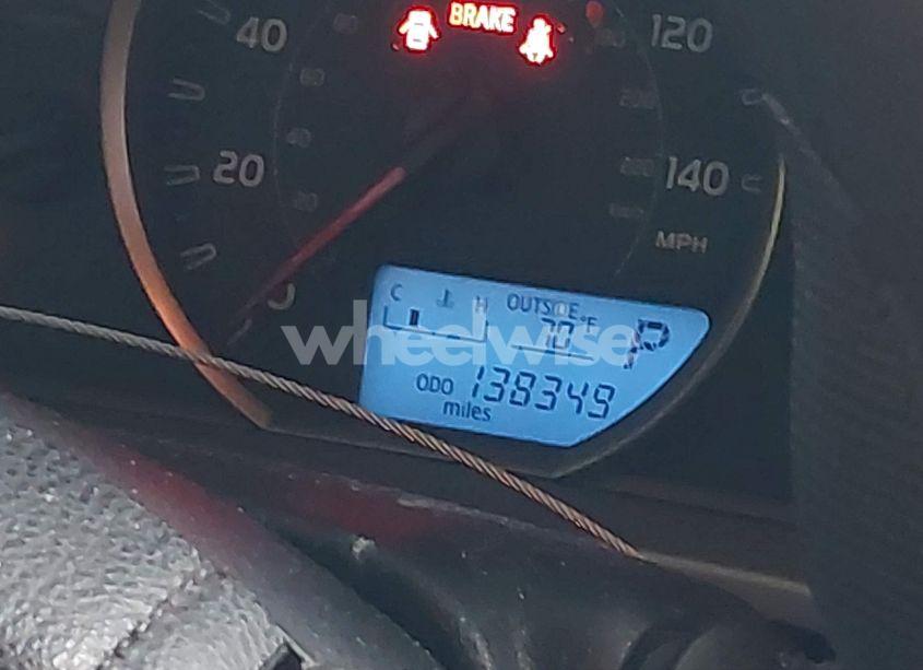 Photo 15 of 2013 Toyota Rav4 XLE (VIN 2T3WFREV7DW048498)