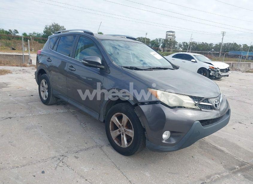 2013 Toyota Rav4 XLE (VIN 2T3WFREV7DW063745) main photo
