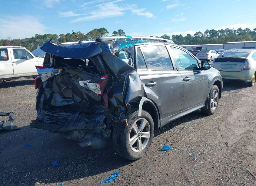 Photo 4 of 2015 Toyota Rav4 XLE (VIN 2T3WFREV7FW144621)