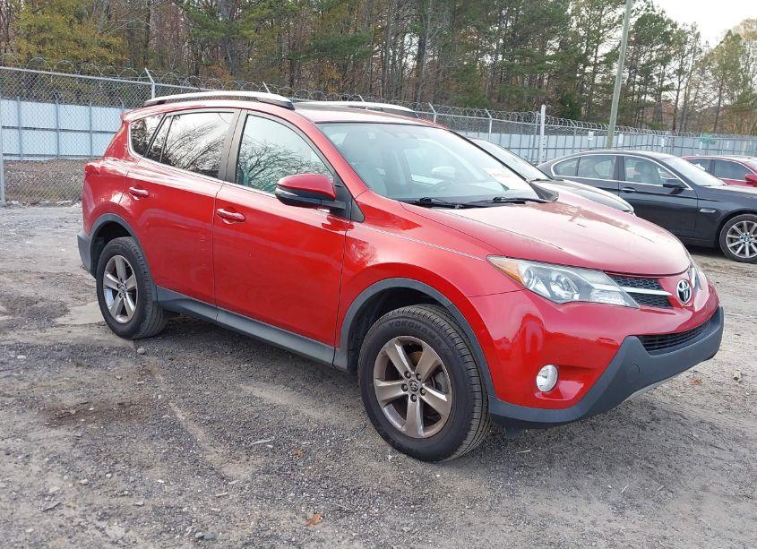 2015 Toyota Rav4 XLE (VIN 2T3WFREV7FW185878) main photo