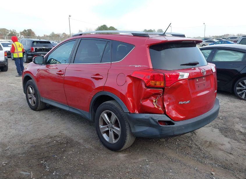 Photo 3 of 2015 Toyota Rav4 XLE (VIN 2T3WFREV7FW185878)