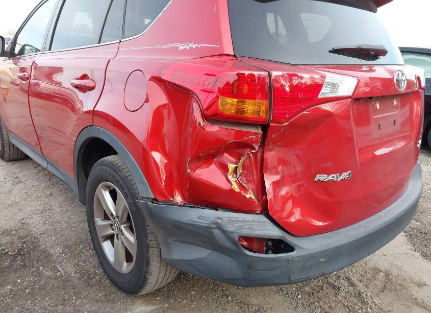 Photo 6 of 2015 Toyota Rav4 XLE (VIN 2T3WFREV7FW185878)