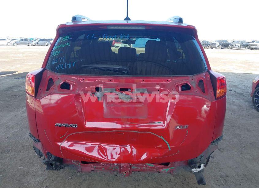 Photo 16 of 2015 Toyota Rav4 XLE (VIN 2T3WFREV7FW227384)