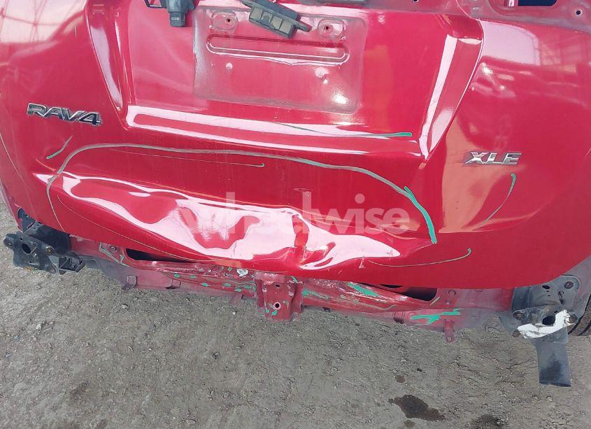 Photo 6 of 2015 Toyota Rav4 XLE (VIN 2T3WFREV7FW227384)