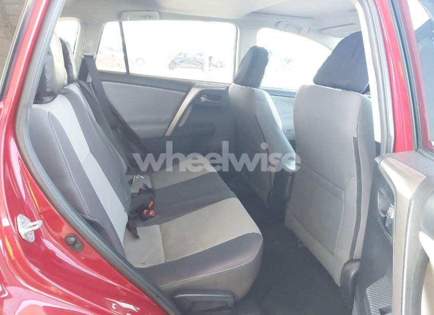 Photo 8 of 2015 Toyota Rav4 XLE (VIN 2T3WFREV7FW227384)