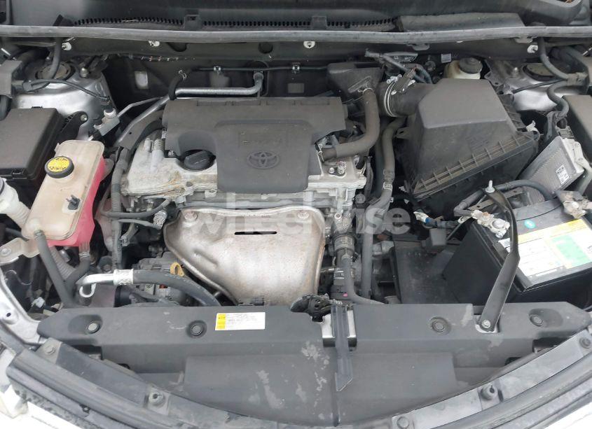 Photo 10 of 2016 Toyota Rav4 XLE (VIN 2T3WFREV7GW251931)