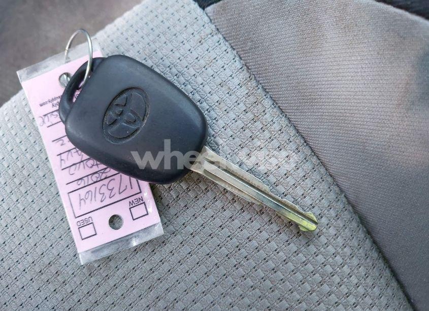 Photo 11 of 2016 Toyota Rav4 XLE (VIN 2T3WFREV7GW280362)