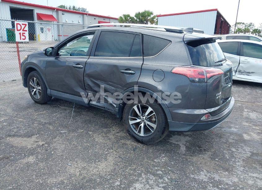 Photo 3 of 2017 Toyota Rav4 XLE (VIN 2T3WFREV7HW394783)