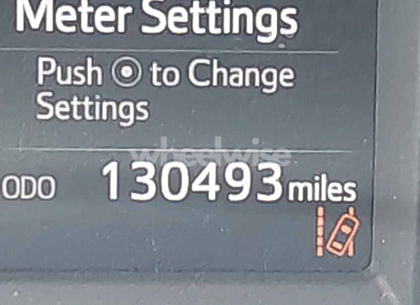 Photo 15 of 2018 Toyota Rav4 XLE (VIN 2T3WFREV7JW408560)