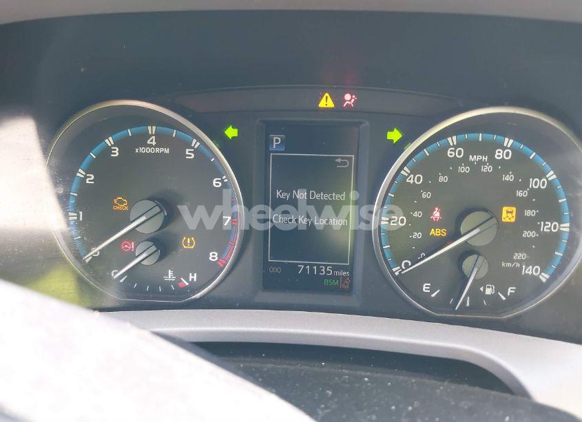 Photo 7 of 2018 Toyota Rav4 ADVENTURE/XLE (VIN 2T3WFREV7JW416304)