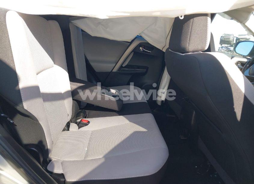 Photo 8 of 2018 Toyota Rav4 ADVENTURE/XLE (VIN 2T3WFREV7JW416304)