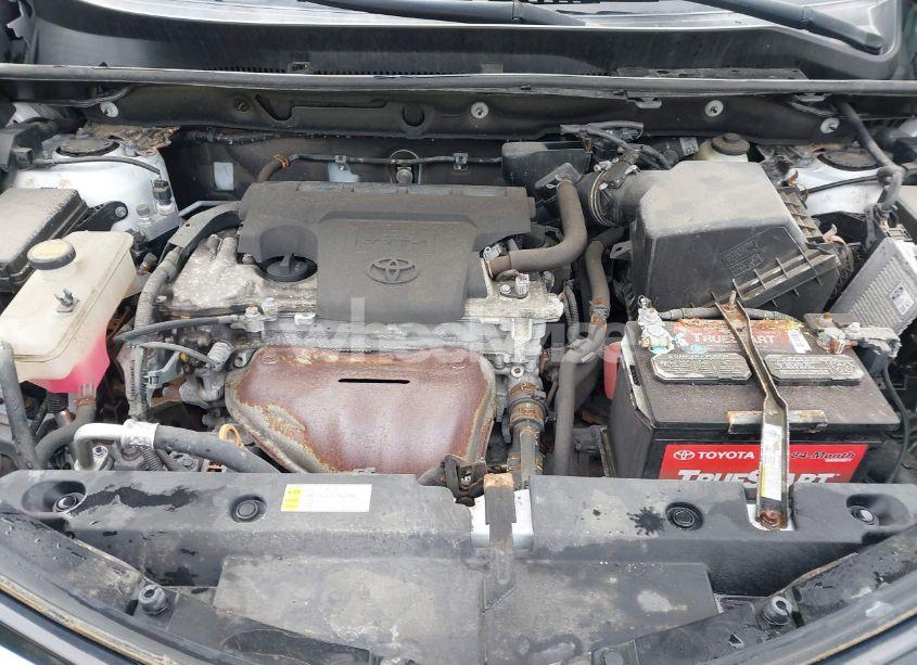 Photo 10 of 2018 Toyota Rav4 ADVENTURE/XLE (VIN 2T3WFREV7JW456141)