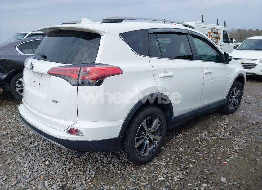 Photo 4 of 2018 Toyota Rav4 ADVENTURE/XLE (VIN 2T3WFREV7JW456141)