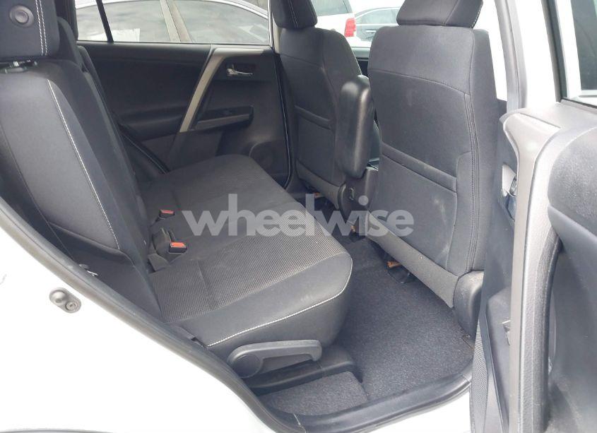 Photo 8 of 2018 Toyota Rav4 ADVENTURE/XLE (VIN 2T3WFREV7JW456141)