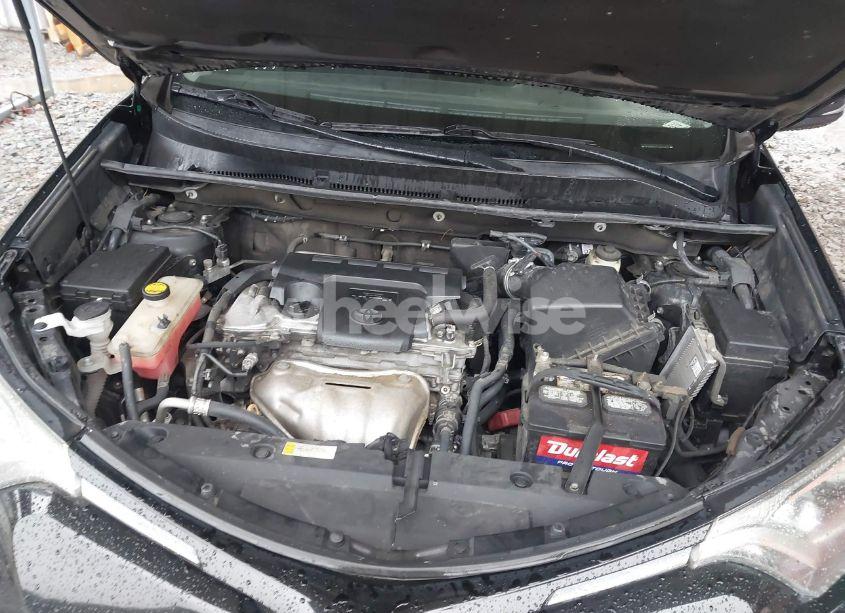 Photo 10 of 2018 Toyota Rav4 ADVENTURE/XLE (VIN 2T3WFREV7JW463672)