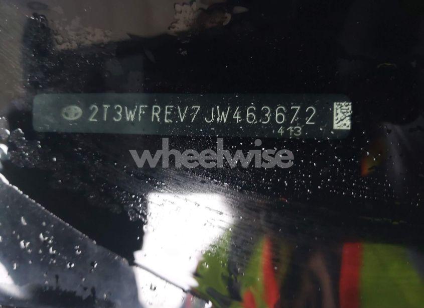 Photo 9 of 2018 Toyota Rav4 ADVENTURE/XLE (VIN 2T3WFREV7JW463672)