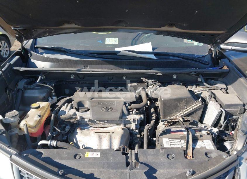 Photo 10 of 2013 Toyota Rav4 XLE (VIN 2T3WFREV8DW008768)