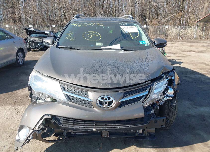 Photo 12 of 2013 Toyota Rav4 XLE (VIN 2T3WFREV8DW008768)