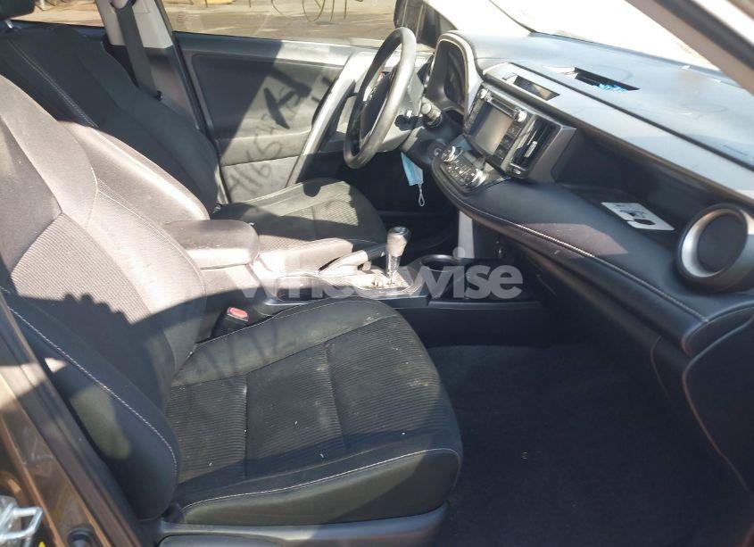 Photo 5 of 2013 Toyota Rav4 XLE (VIN 2T3WFREV8DW008768)