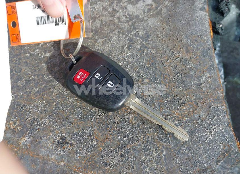 Photo 11 of 2014 Toyota Rav4 XLE (VIN 2T3WFREV8EW087540)