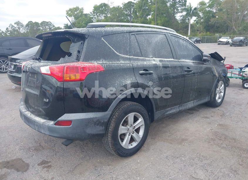 Photo 4 of 2014 Toyota Rav4 XLE (VIN 2T3WFREV8EW087540)