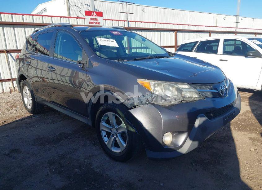 2014 Toyota Rav4 XLE (VIN 2T3WFREV8EW097422) main photo
