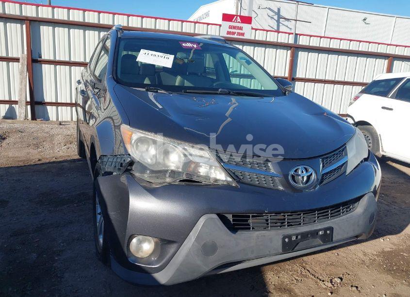 Photo 12 of 2014 Toyota Rav4 XLE (VIN 2T3WFREV8EW097422)