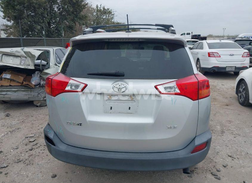 Photo 16 of 2014 Toyota Rav4 XLE (VIN 2T3WFREV8EW121783)
