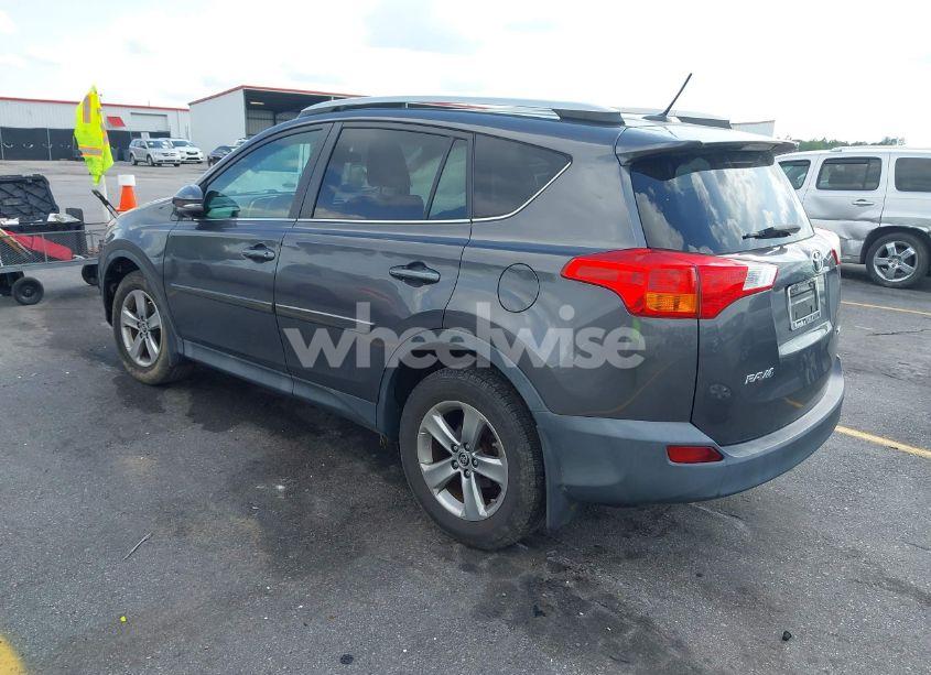 Photo 3 of 2015 Toyota Rav4 XLE (VIN 2T3WFREV8FW156874)