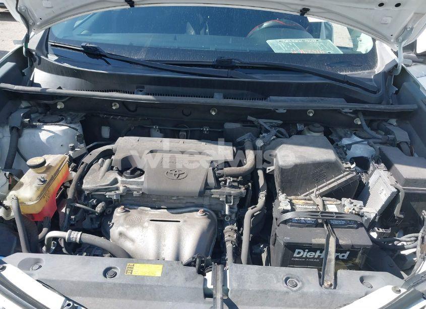 Photo 10 of 2015 Toyota Rav4 XLE (VIN 2T3WFREV8FW159015)