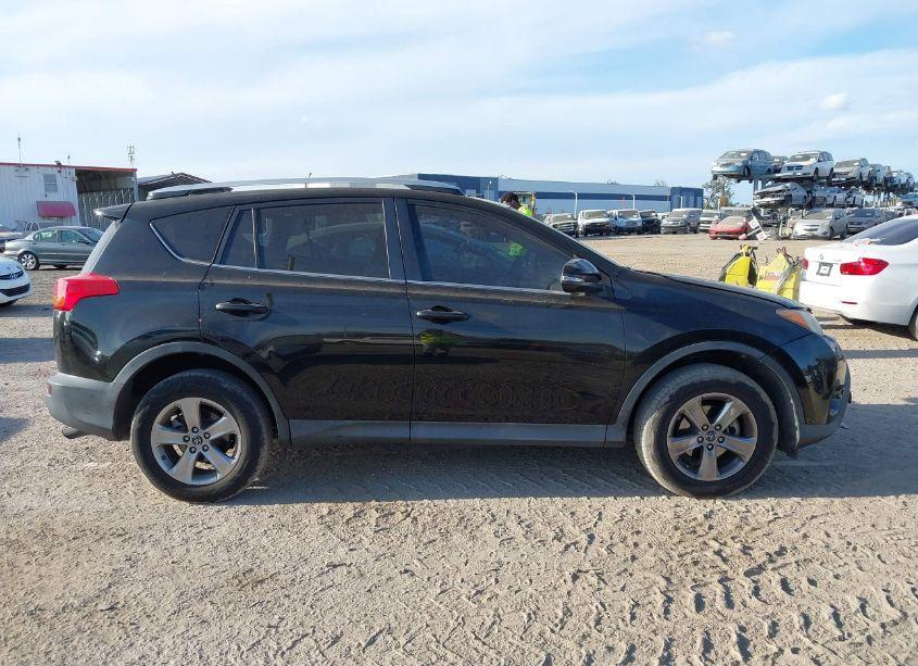 Photo 13 of 2015 Toyota Rav4 XLE (VIN 2T3WFREV8FW191608)