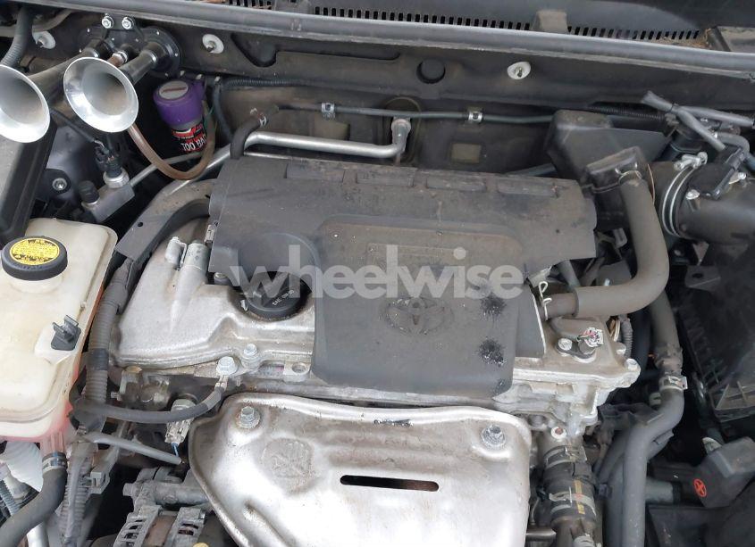 Photo 10 of 2016 Toyota Rav4 XLE (VIN 2T3WFREV8GW247922)