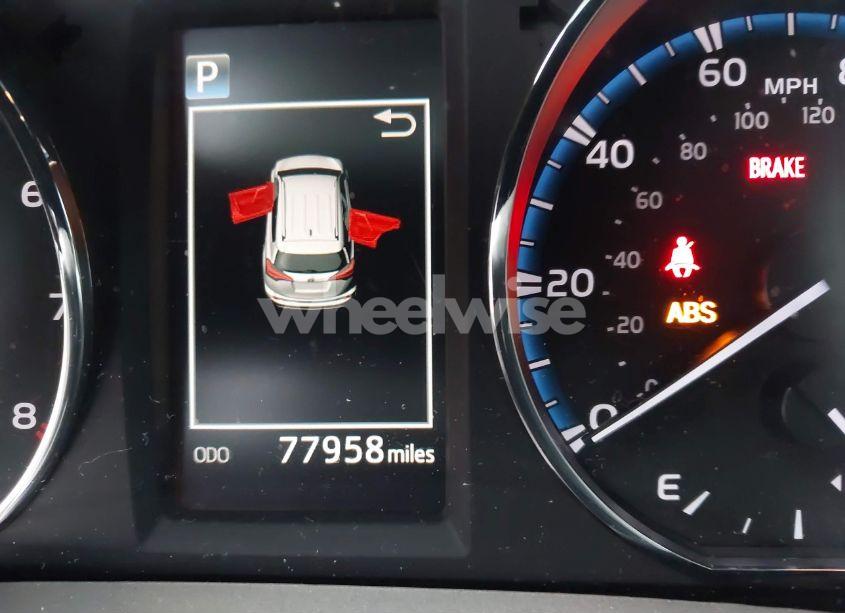 Photo 15 of 2016 Toyota Rav4 XLE (VIN 2T3WFREV8GW247922)