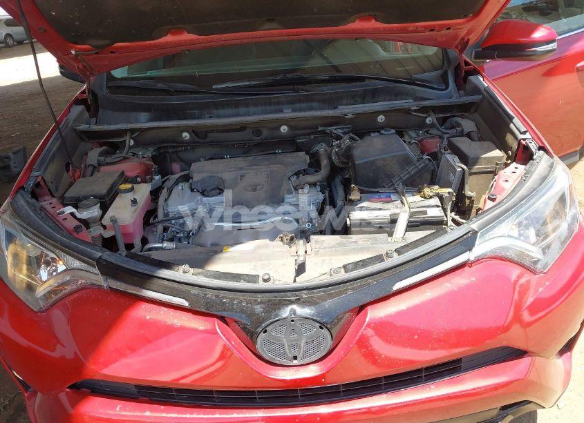 Photo 10 of 2016 Toyota Rav4 XLE (VIN 2T3WFREV8GW270441)