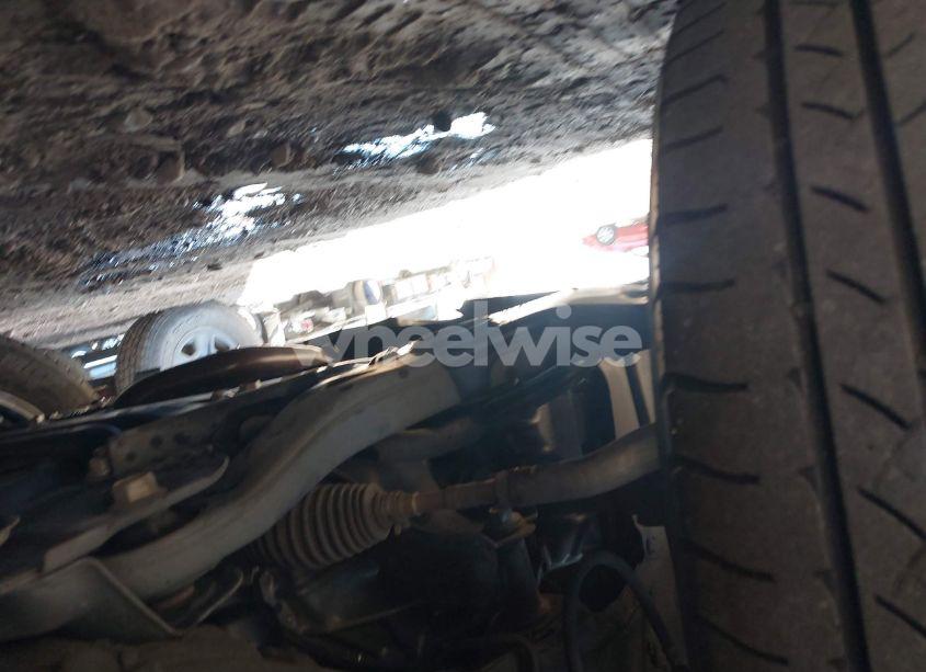 Photo 6 of 2016 Toyota Rav4 XLE (VIN 2T3WFREV8GW270441)