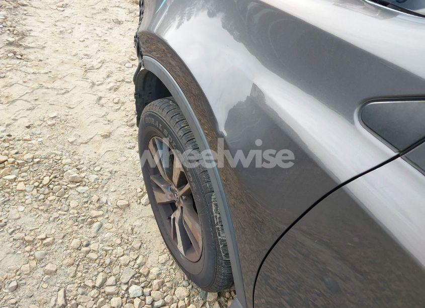 Photo 18 of 2016 Toyota Rav4 XLE (VIN 2T3WFREV8GW308220)