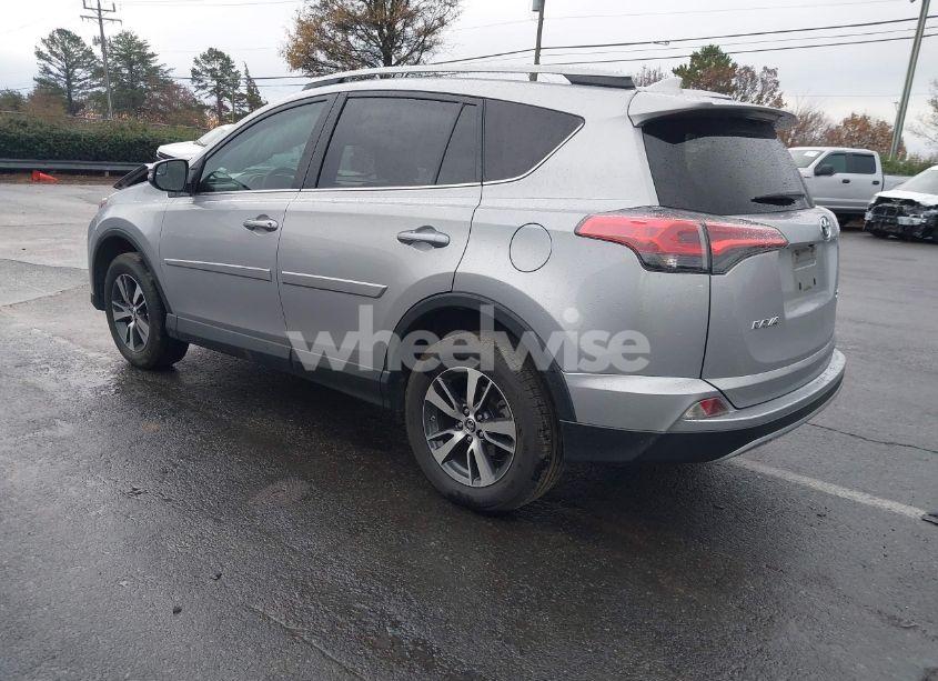 Photo 3 of 2017 Toyota Rav4 XLE (VIN 2T3WFREV8HW324497)