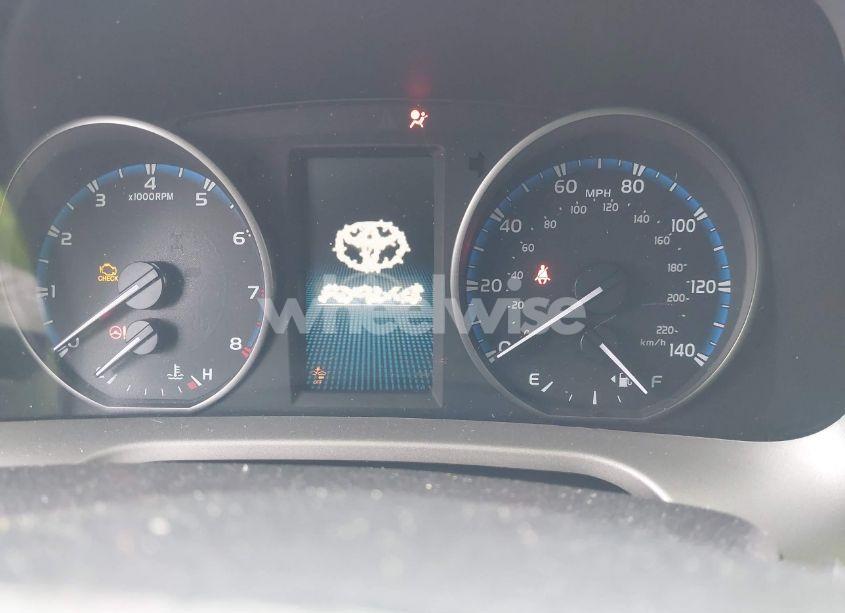 Photo 7 of 2017 Toyota Rav4 XLE (VIN 2T3WFREV8HW324497)