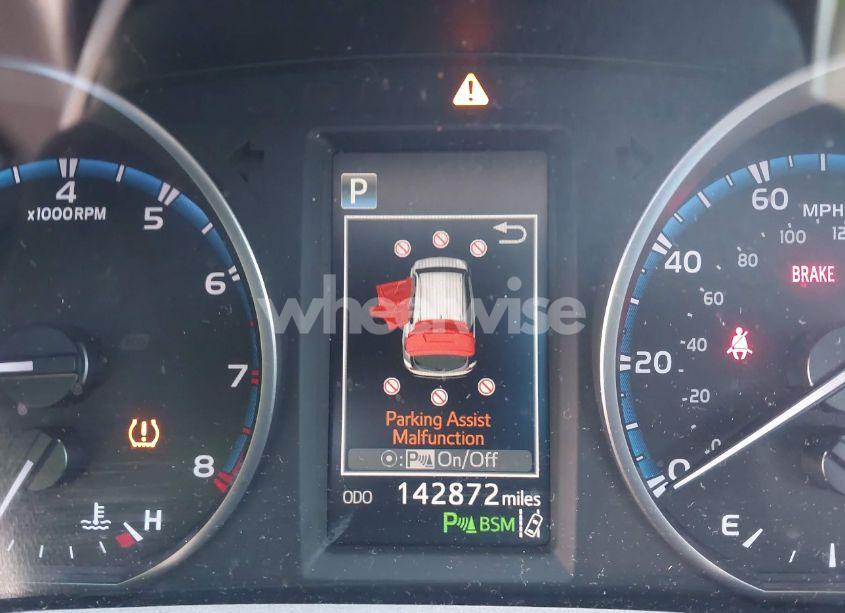 Photo 16 of 2017 Toyota Rav4 XLE (VIN 2T3WFREV8HW393948)