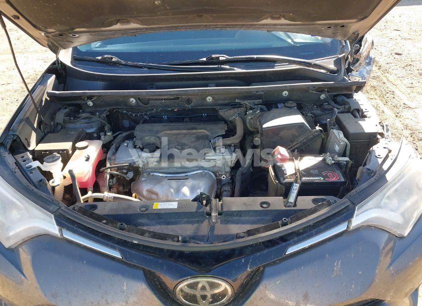 Photo 10 of 2018 Toyota Rav4 ADVENTURE/XLE (VIN 2T3WFREV8JW409815)