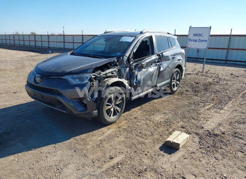 Photo 2 of 2018 Toyota Rav4 ADVENTURE/XLE (VIN 2T3WFREV8JW409815)