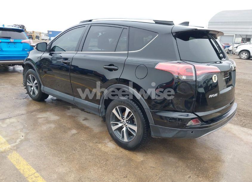 Photo 3 of 2018 Toyota Rav4 ADVENTURE/XLE (VIN 2T3WFREV8JW434875)