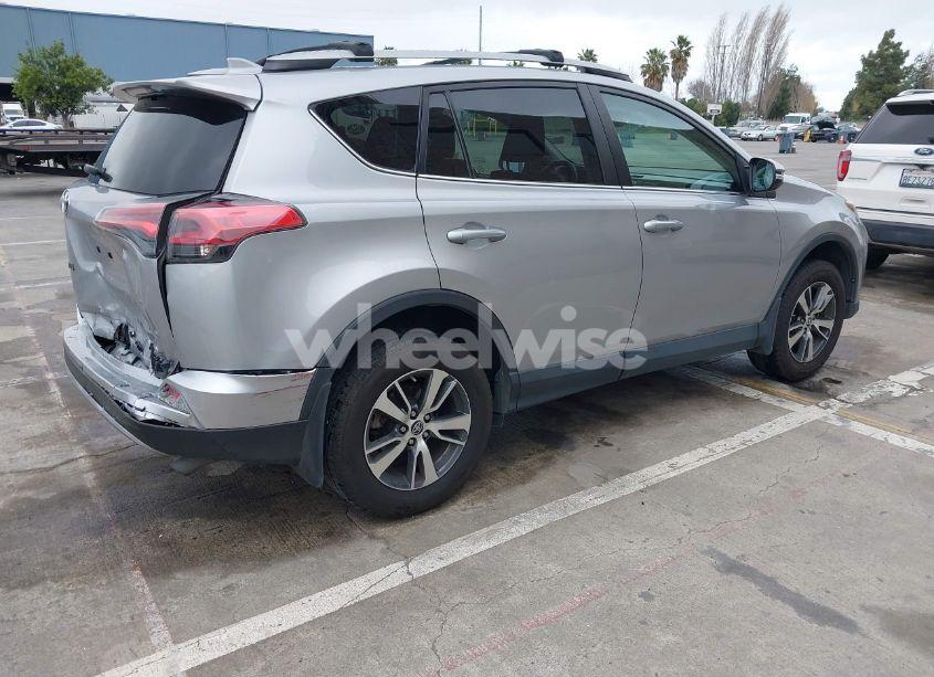 Photo 4 of 2018 Toyota Rav4 ADVENTURE/XLE (VIN 2T3WFREV8JW464720)