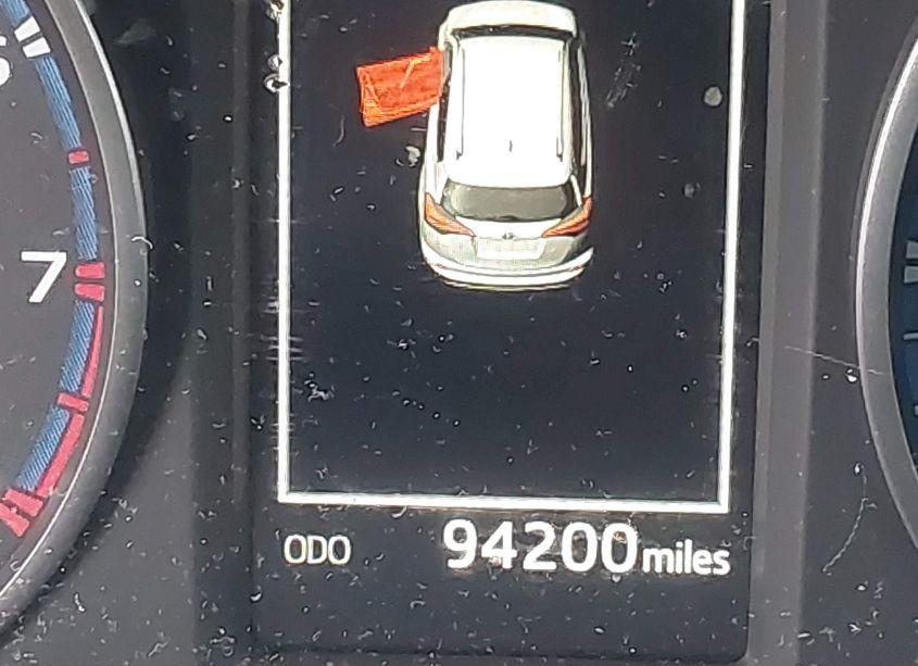 Photo 16 of 2018 Toyota Rav4 XLE (VIN 2T3WFREV8JW467651)