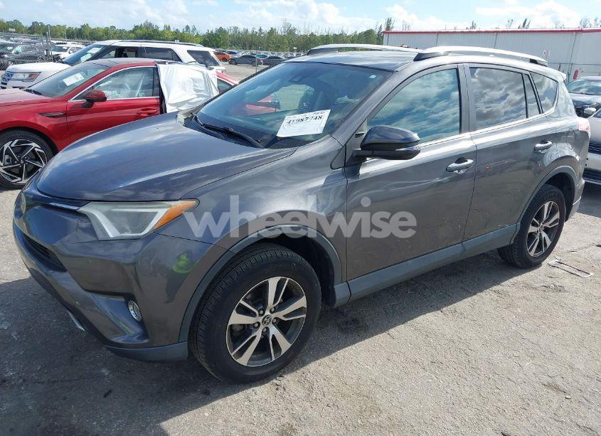 Photo 2 of 2018 Toyota Rav4 ADVENTURE/XLE (VIN 2T3WFREV8JW482747)