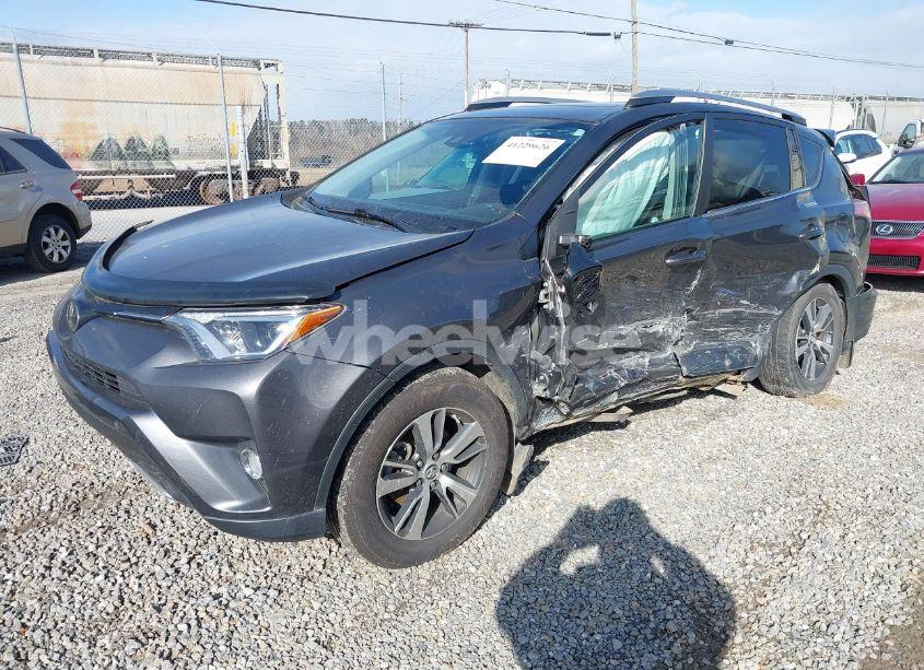 Photo 2 of 2018 Toyota Rav4 ADVENTURE/XLE (VIN 2T3WFREV8JW510997)