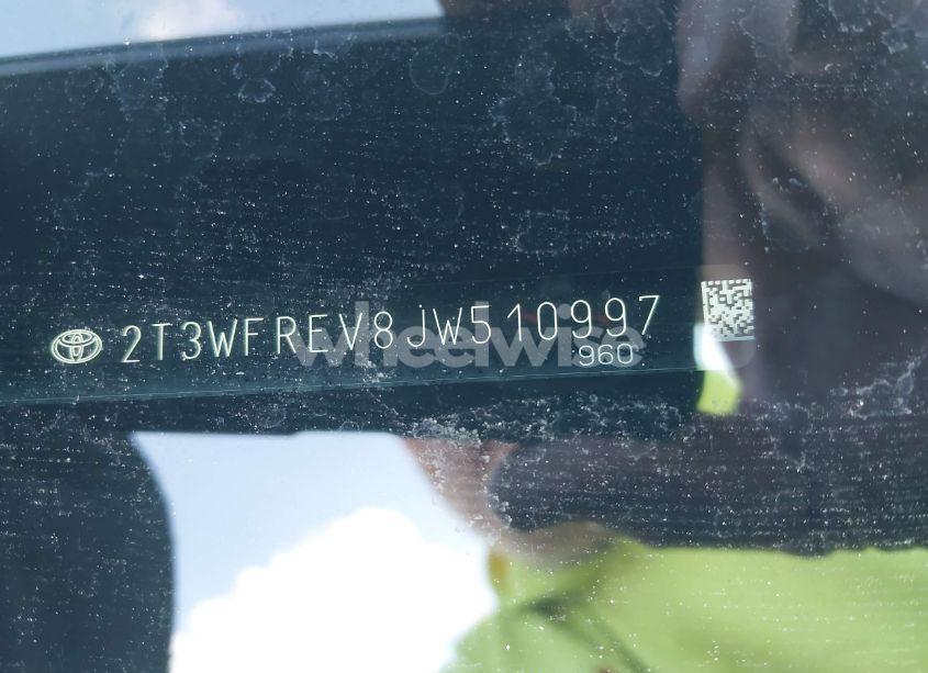 Photo 9 of 2018 Toyota Rav4 ADVENTURE/XLE (VIN 2T3WFREV8JW510997)