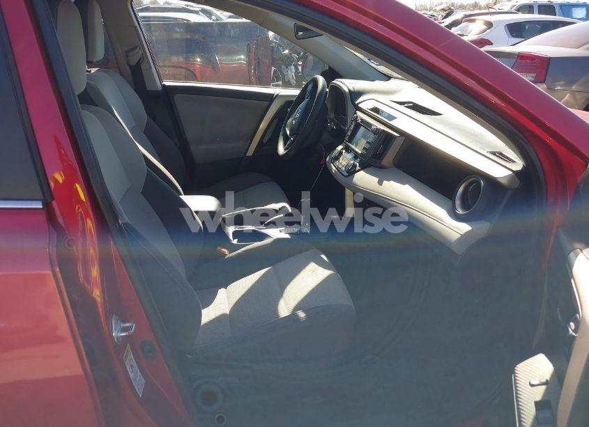 Photo 5 of 2015 Toyota Rav4 XLE (VIN 2T3WFREV9FW172680)