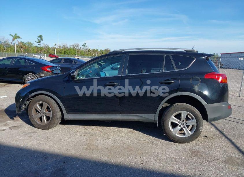 Photo 14 of 2015 Toyota Rav4 XLE (VIN 2T3WFREV9FW181783)
