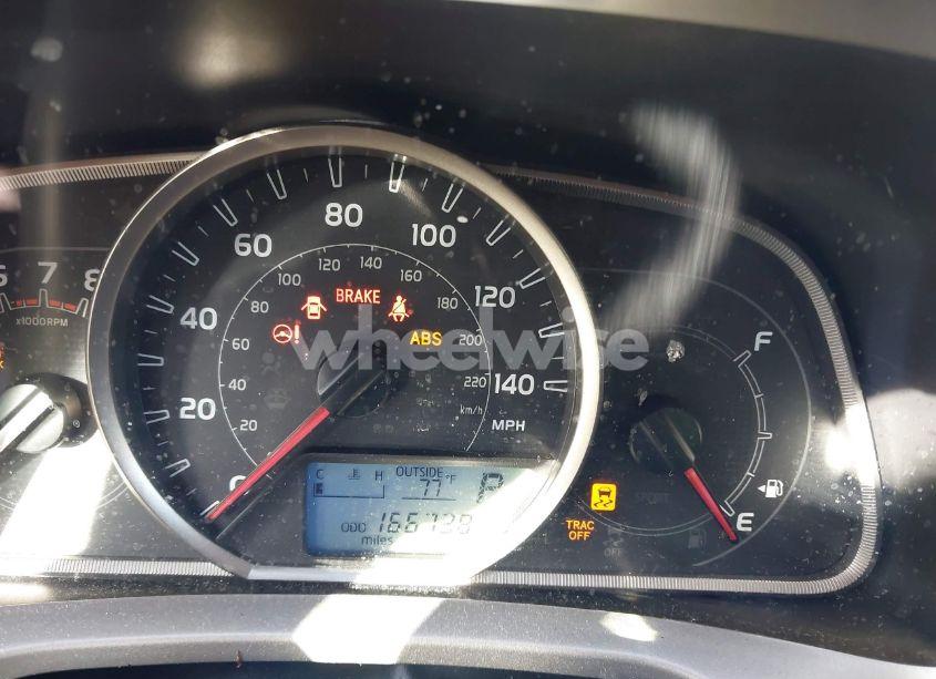 Photo 7 of 2015 Toyota Rav4 XLE (VIN 2T3WFREV9FW181783)